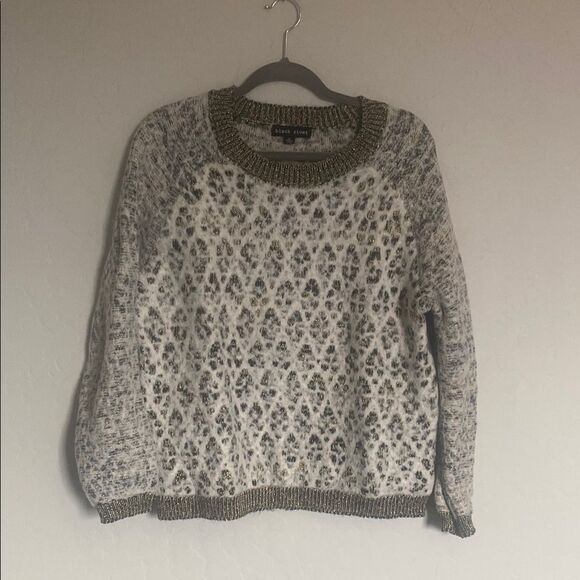 Women's gold, black and white Sweater - Picture 1 of 4